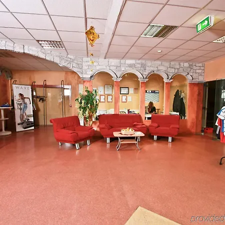Hotel Stadt 3*