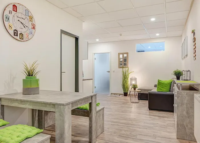 Отель Hotel Stadt Muehlhausen Мюльхаузен