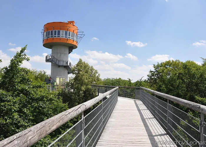 Отель Hotel Stadt Muehlhausen 3*