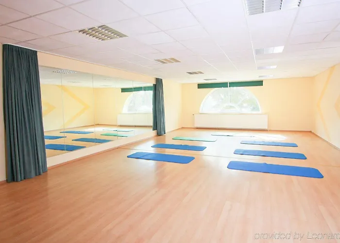 Отель Hotel Stadt Muehlhausen 3*