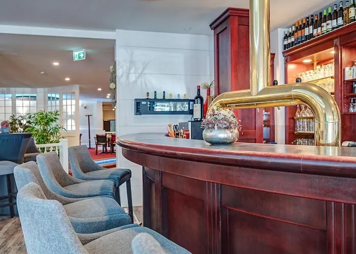 Отель Hotel Stadt Muehlhausen Мюльхаузен